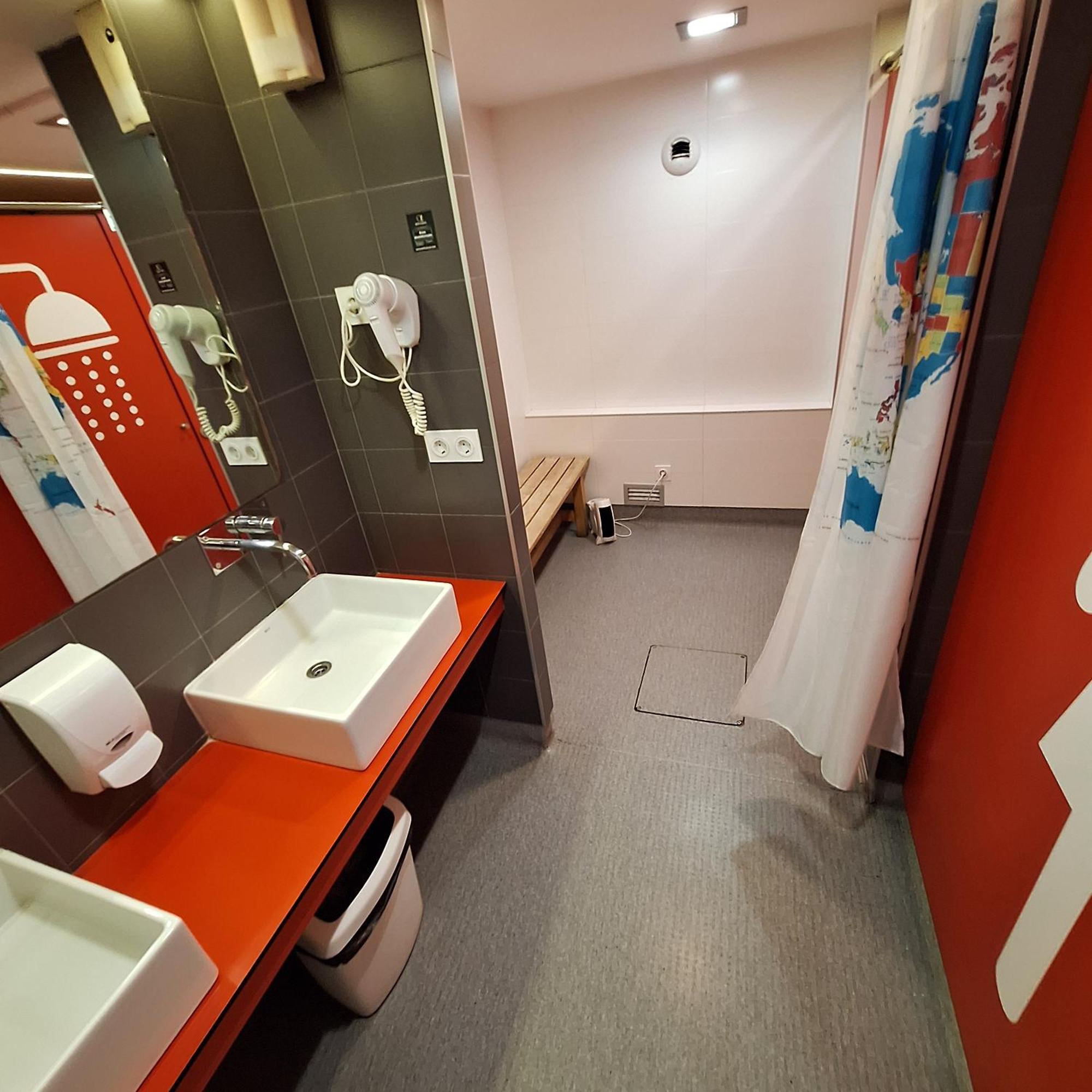 Hostel Casa Ibarrola Pamplona Esterno foto